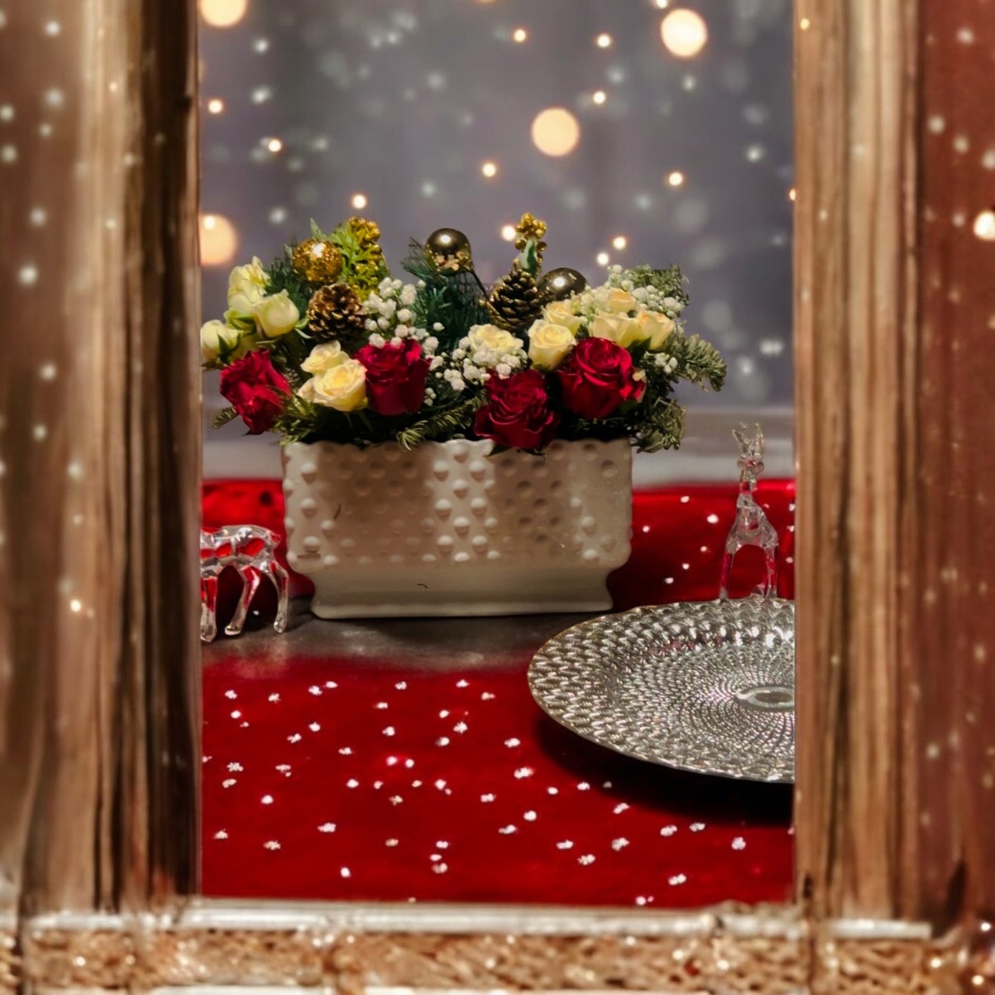 Golden Holiday Charm